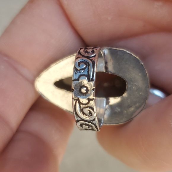 New Seam Agate Silver Statement Ring. - Picture 9 of 16